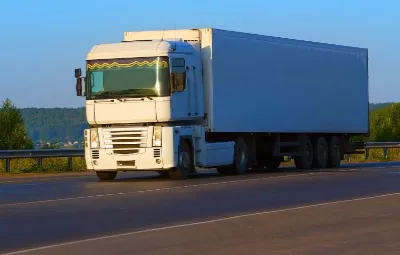 Adana ile Akşehir Arası Öğrenci Eşyası Taşıma